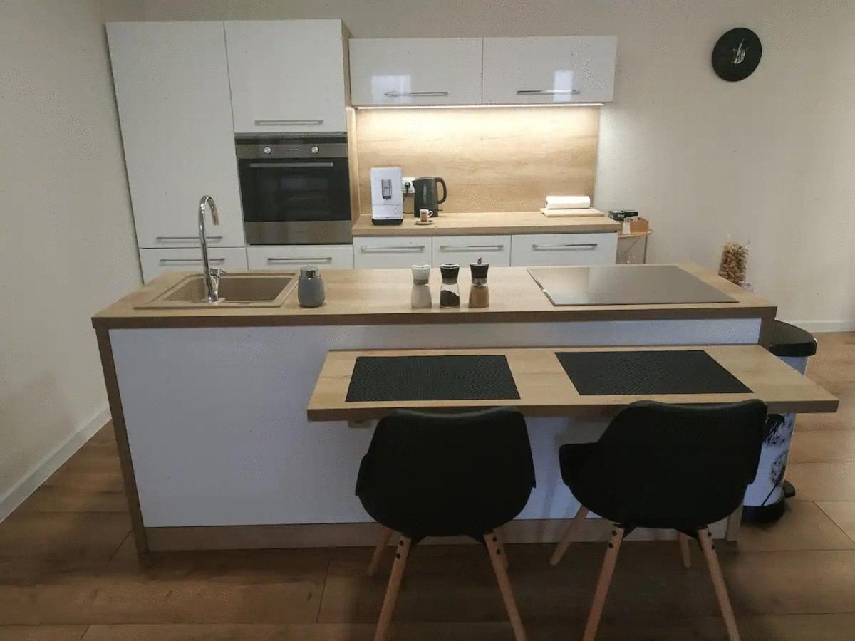 Slnecny Apartmanovy Dom Oslany Exterior photo